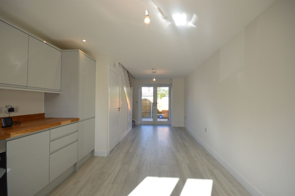 Property photo 3 of 8 Accommodation -