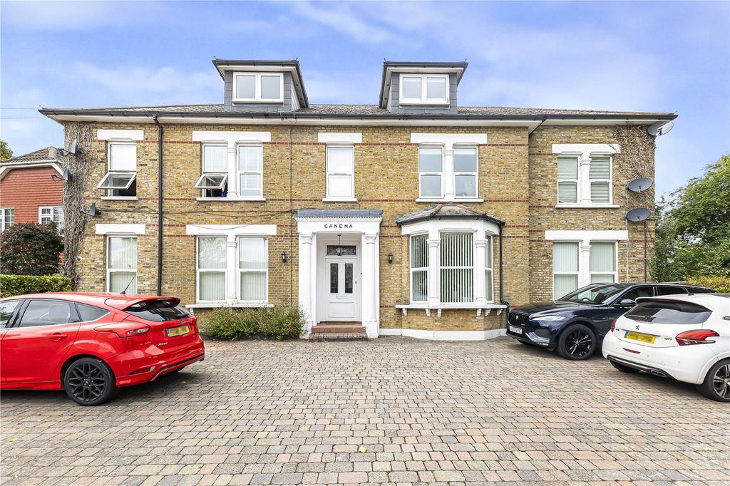 Property photo 1 of 16 Picture No. 04