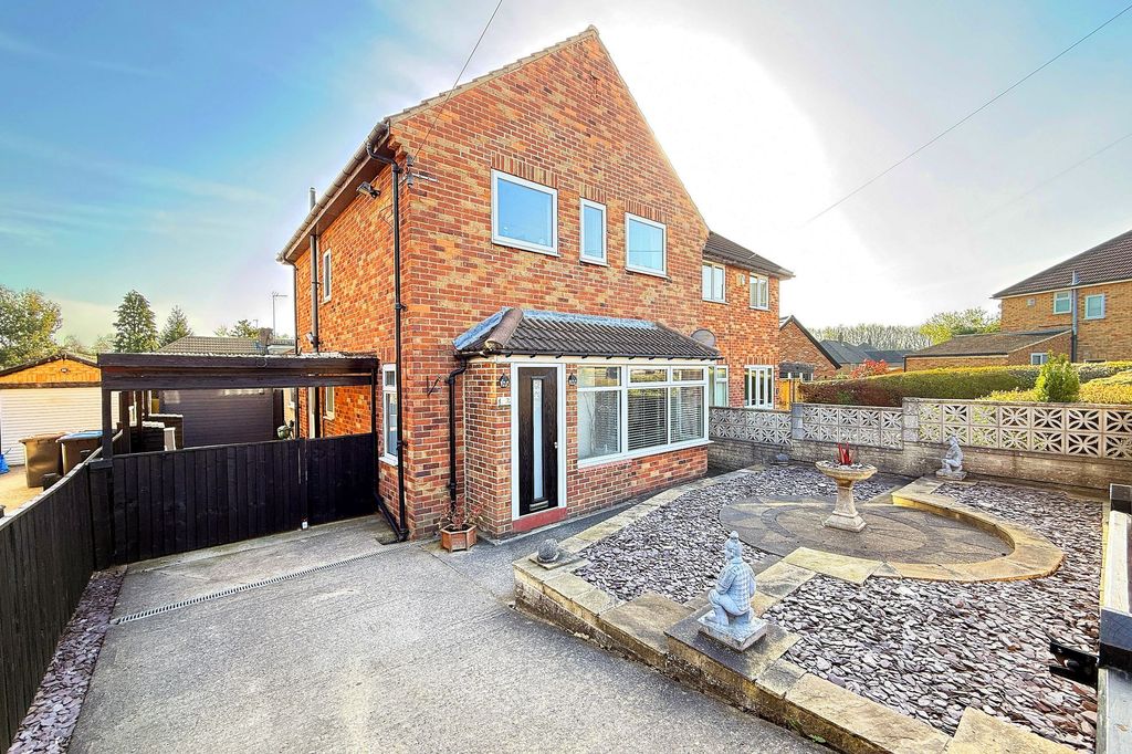 Property photo 1 of 27