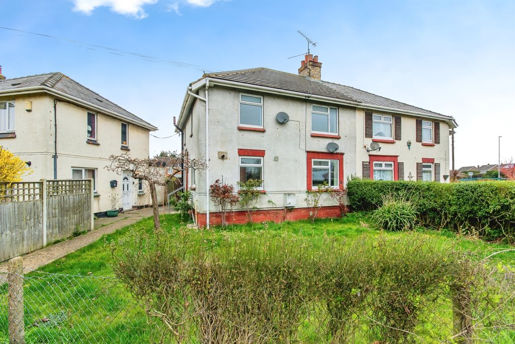 Property photo 1 of 12