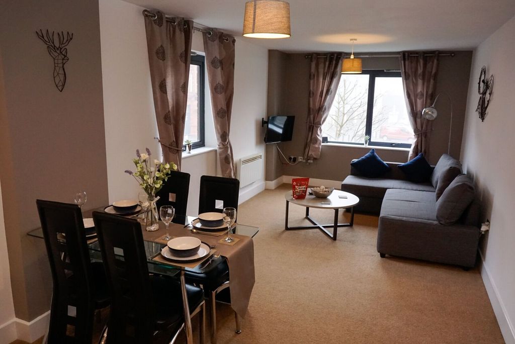 Property photo 2 of 7
