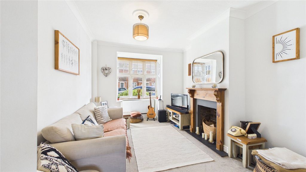 Property photo 2 of 11 Picture 2