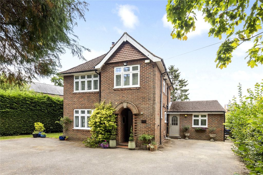 Property photo 1 of 21 Sunnymead