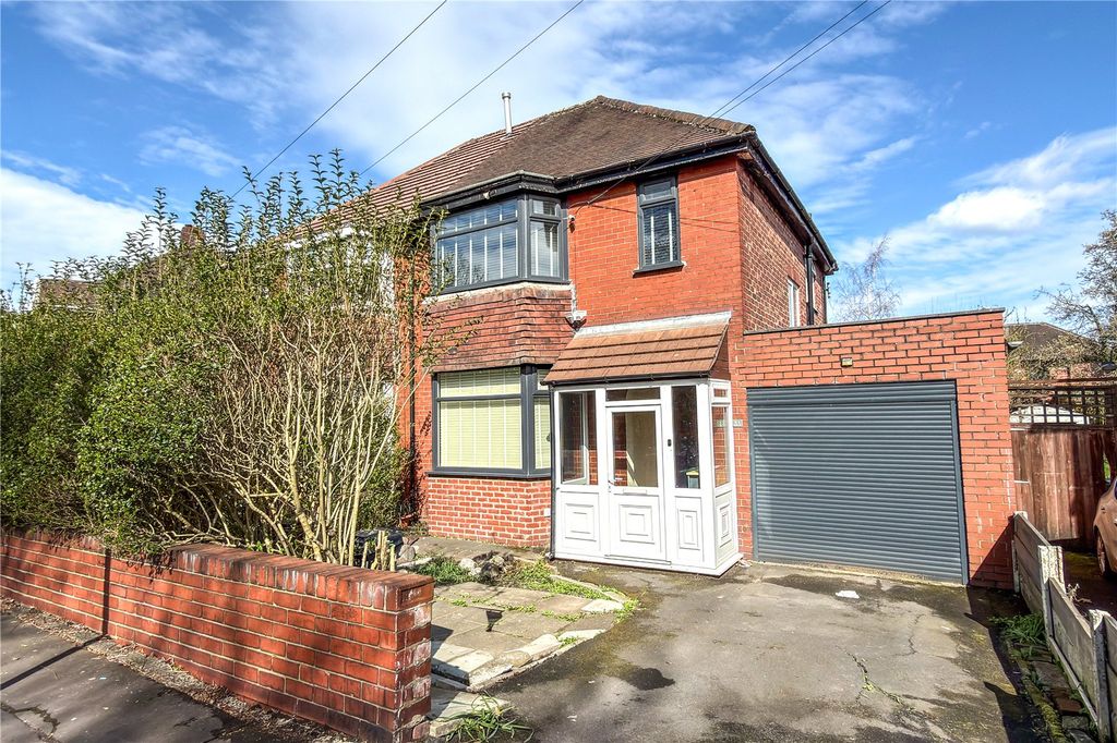 Property photo 1 of 18 External