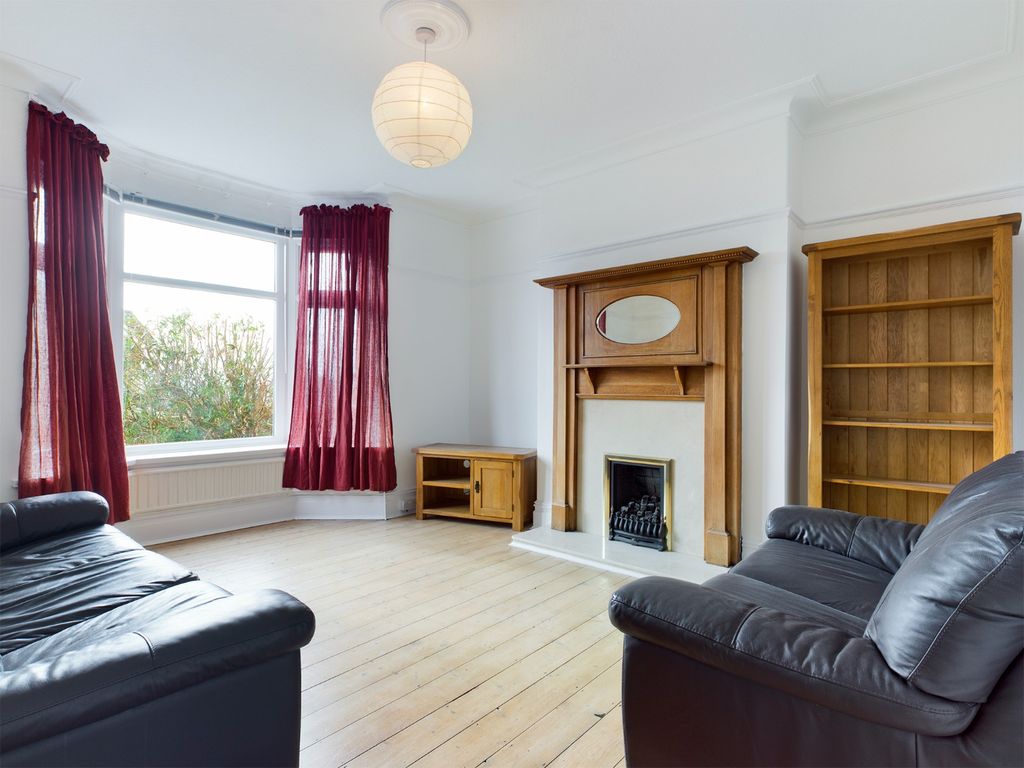 Property photo 3 of 23