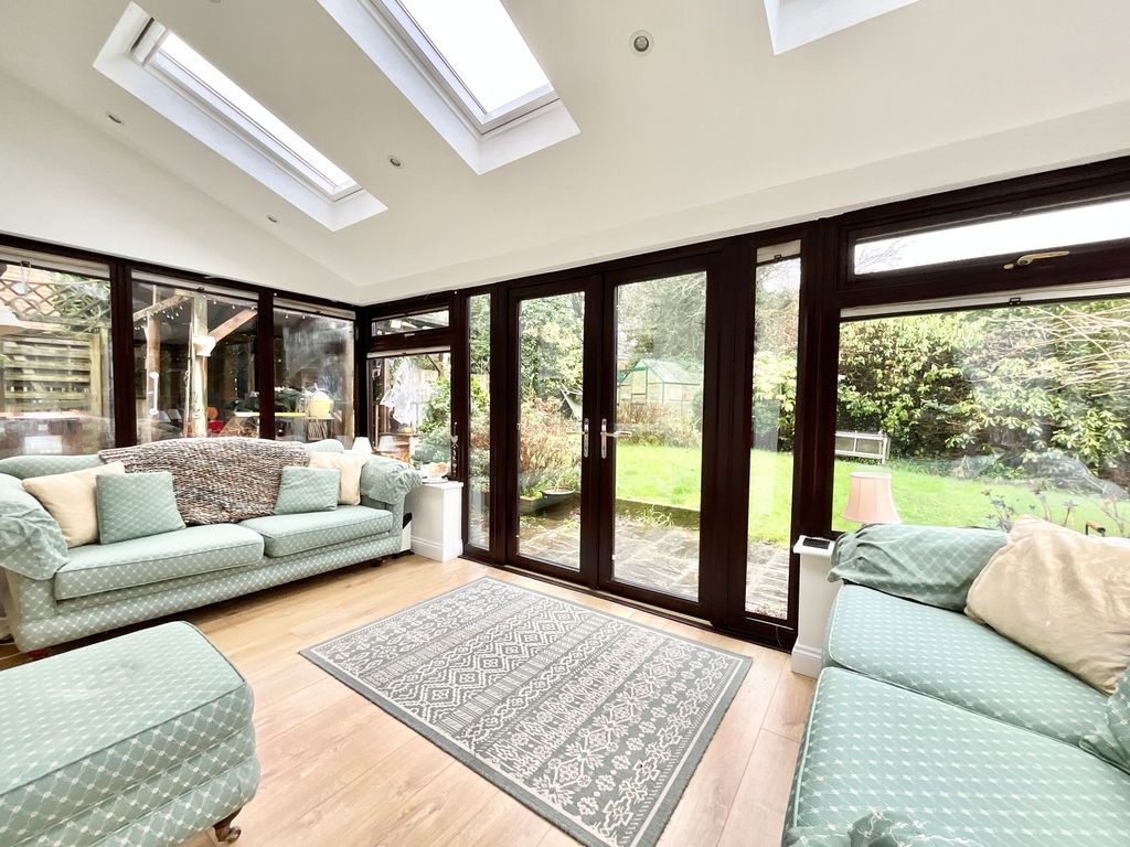 Property photo 3 of 24