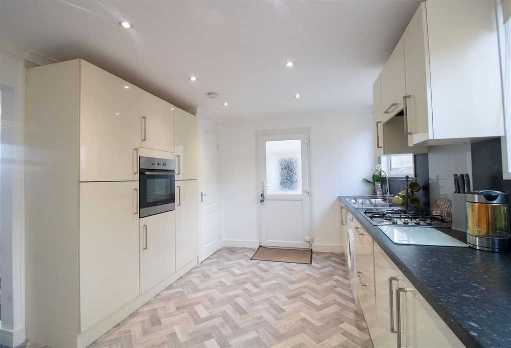 Property photo 2 of 22 Img_7986.Jpg