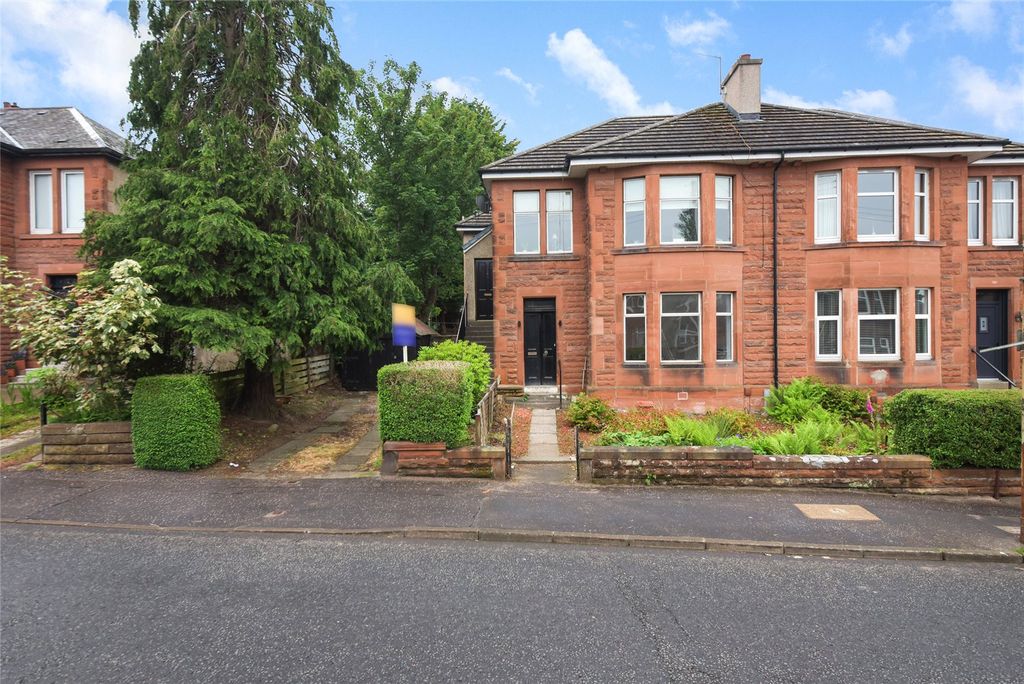 Property photo 1 of 17 Picture No. 02