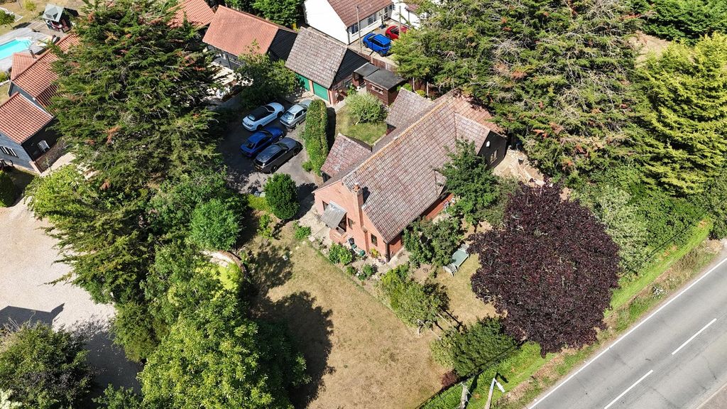 Property photo 1 of 27