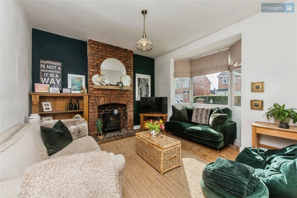 Property photo 3 of 25 Picture No. 11