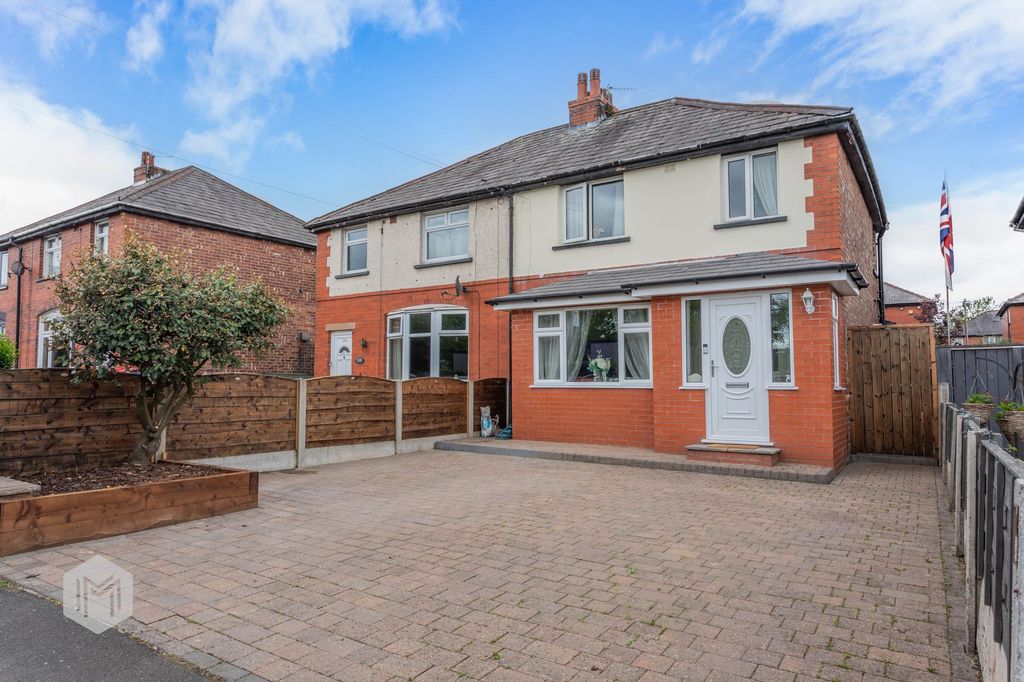 Property photo 1 of 22