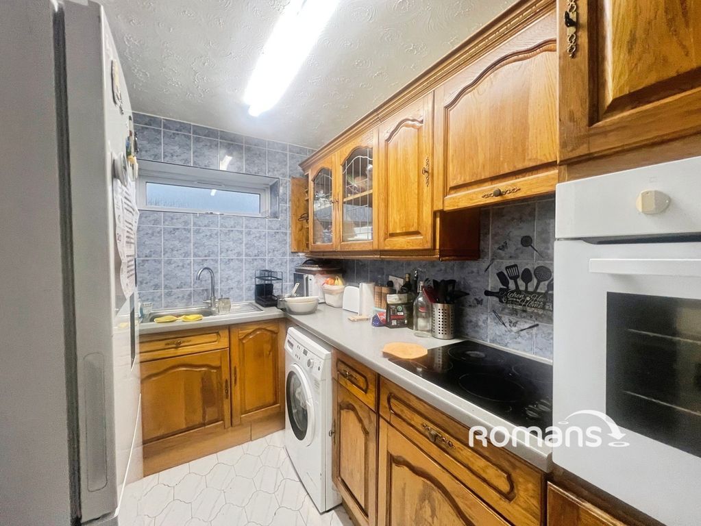 Property photo 2 of 6 Pbox-Img.Jpg