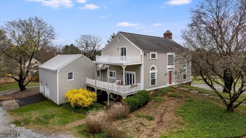 Property photo 3 of 8 <Alttext/>