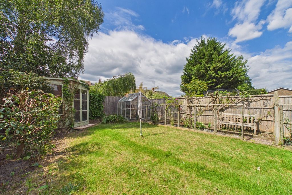 Property photo 2 of 10 Picture No. 13