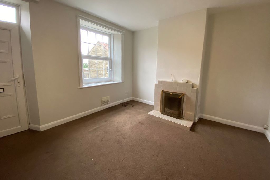 Property photo 3 of 10 Photo 4