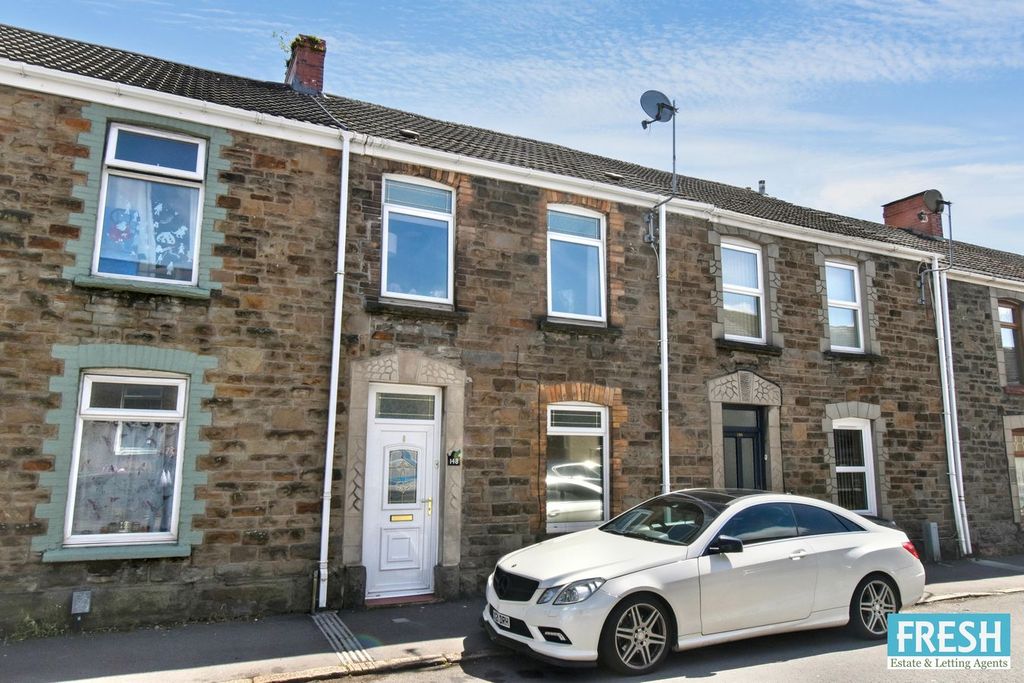 Property photo 1 of 36
