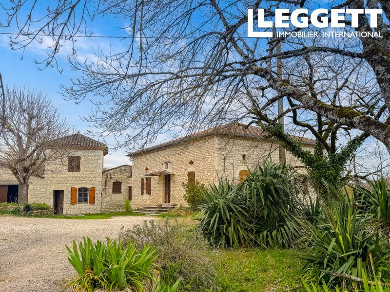 Property photo 2 of 10