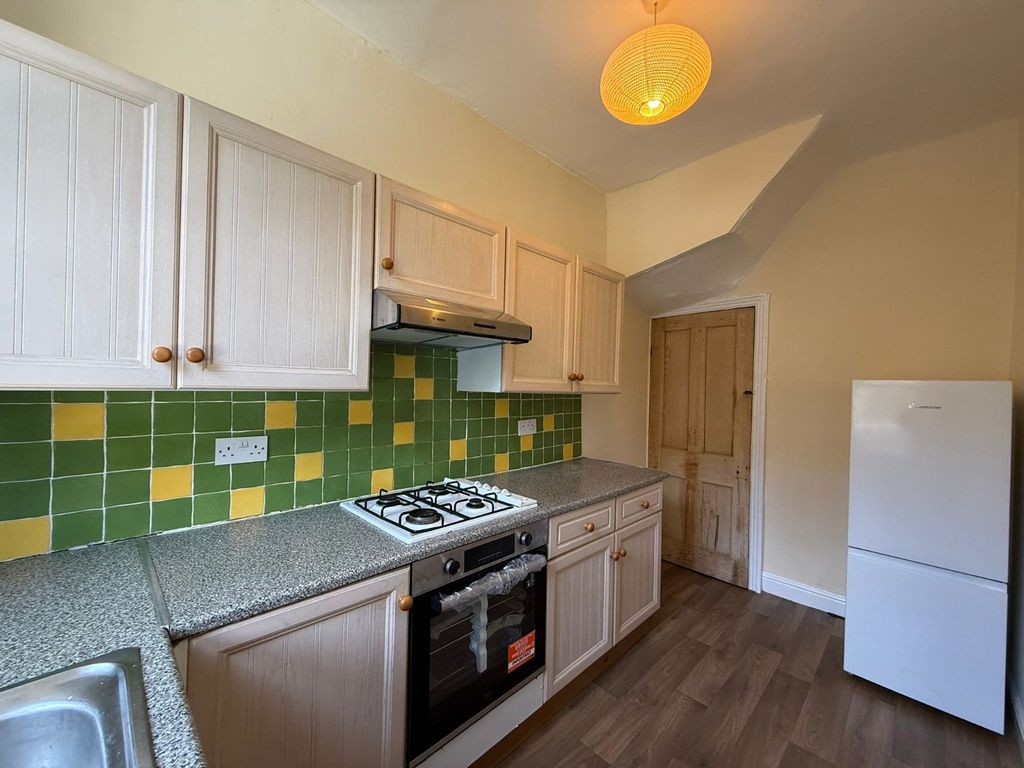 Property photo 2 of 14 Picture No. 02