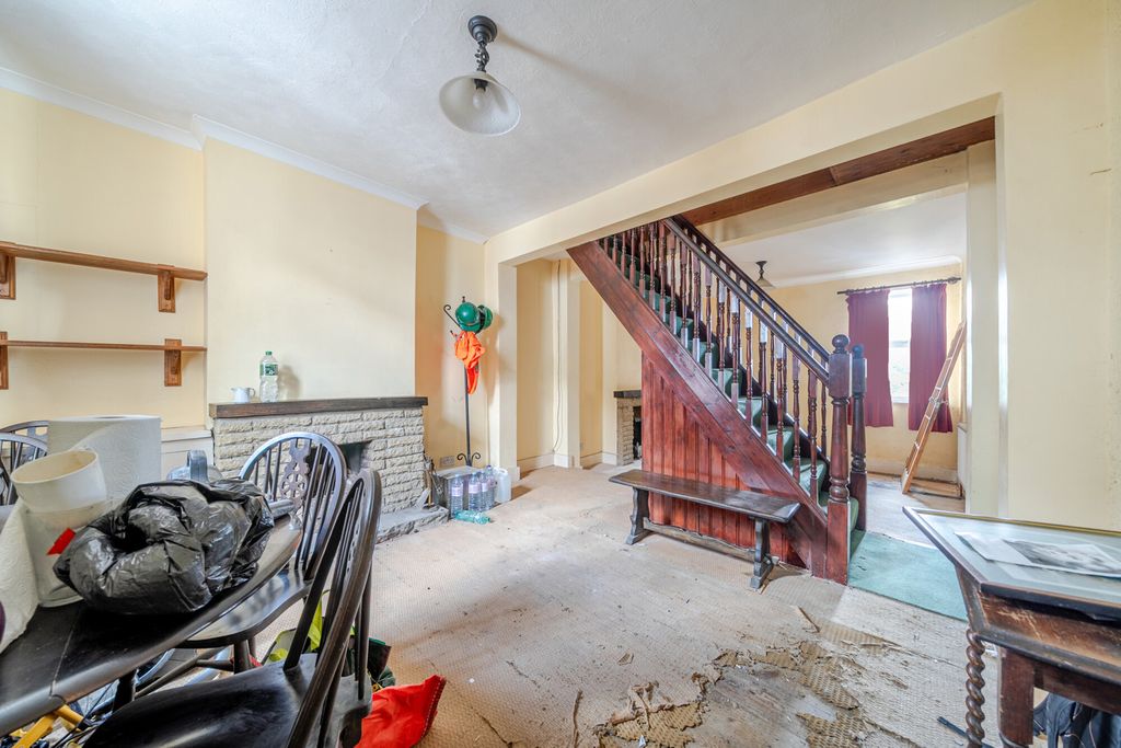 Property photo 3 of 20 1503868-14-6A8Ed2...