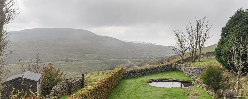 Property photo 3 of 29