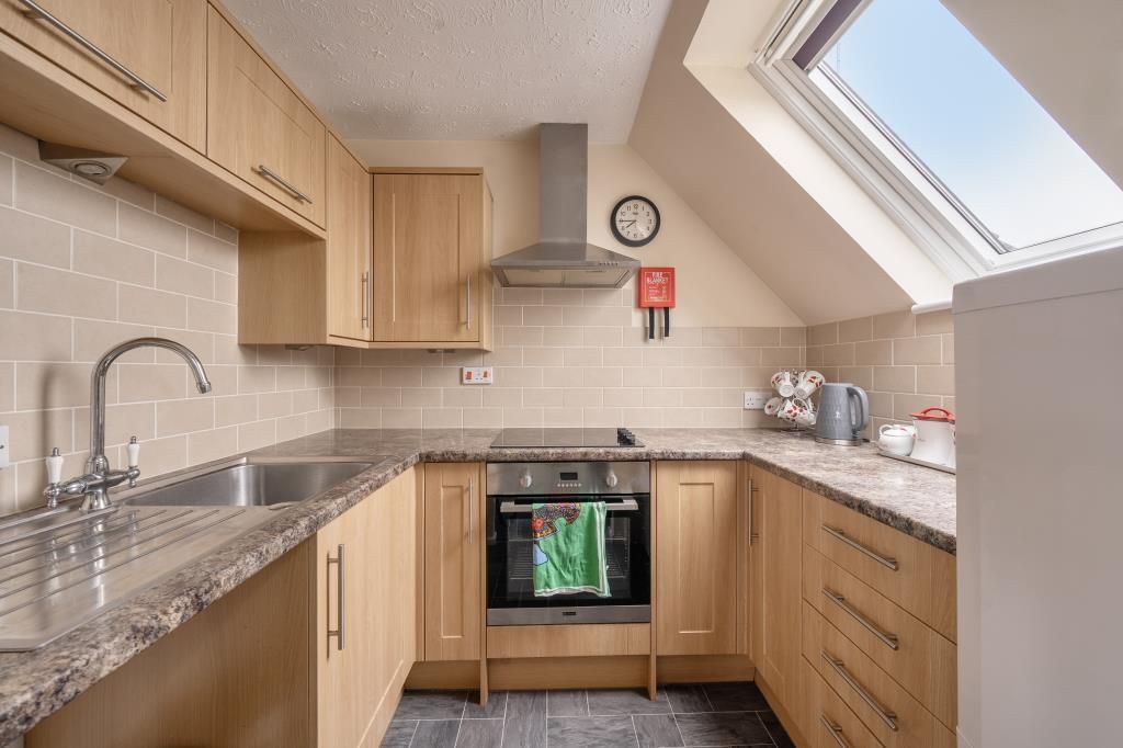 Property photo 2 of 20 Kitchen