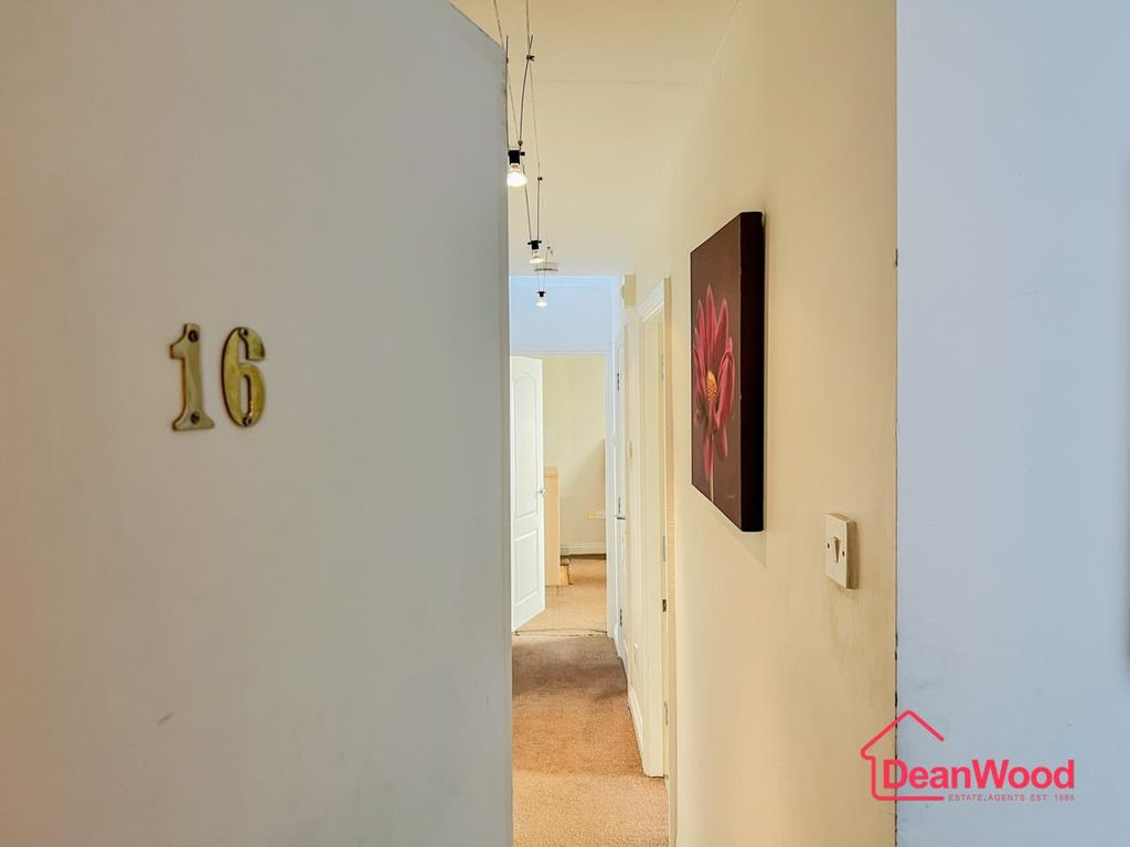 Property photo 2 of 18 2.Jpg