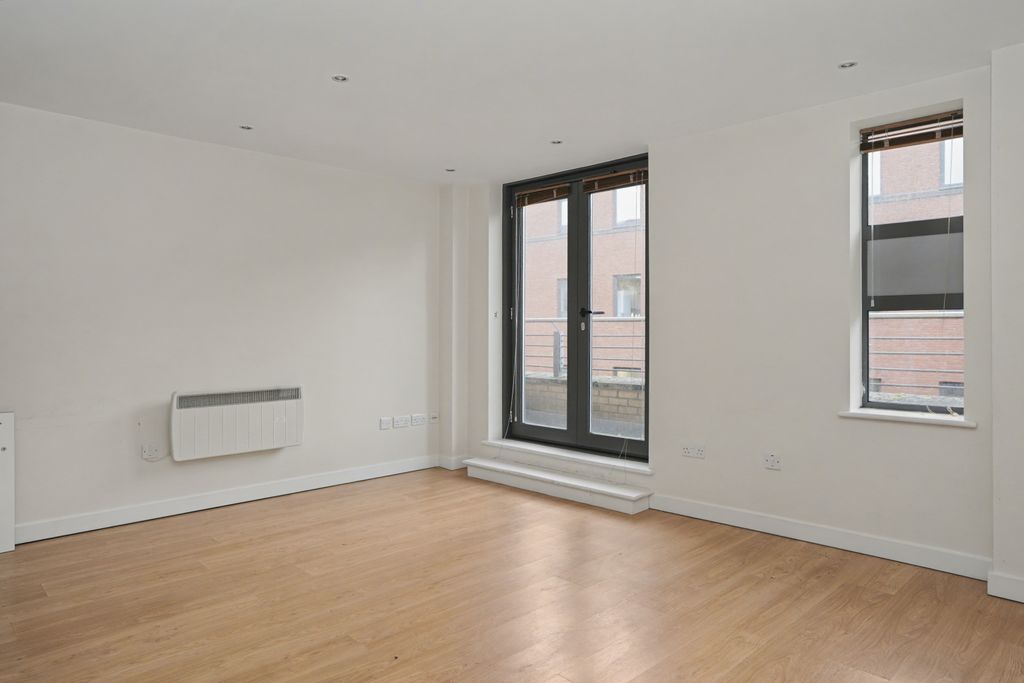 Property photo 2 of 16 Flat 22, 22 York Place, Leeds, Ls1 2Ex