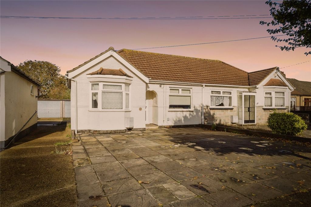 Property photo 1 of 20 Picture No. 23