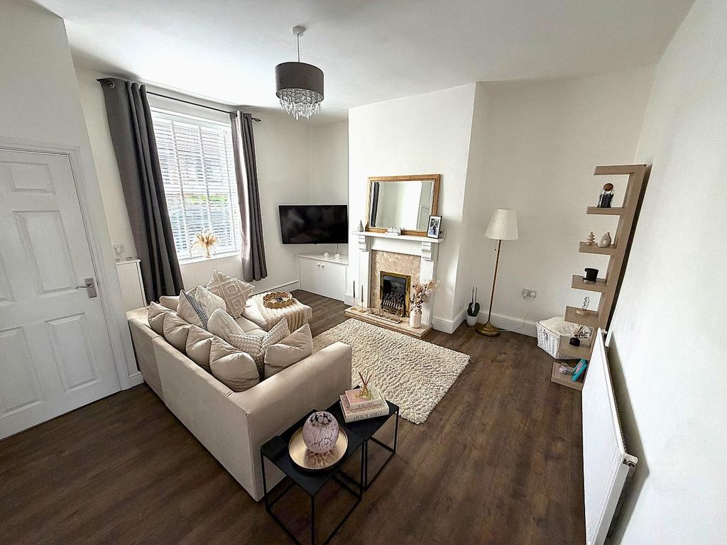 Property photo 2 of 10 9.Jpg