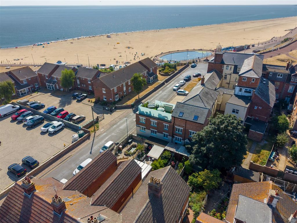 Property photo 1 of 41 Drone