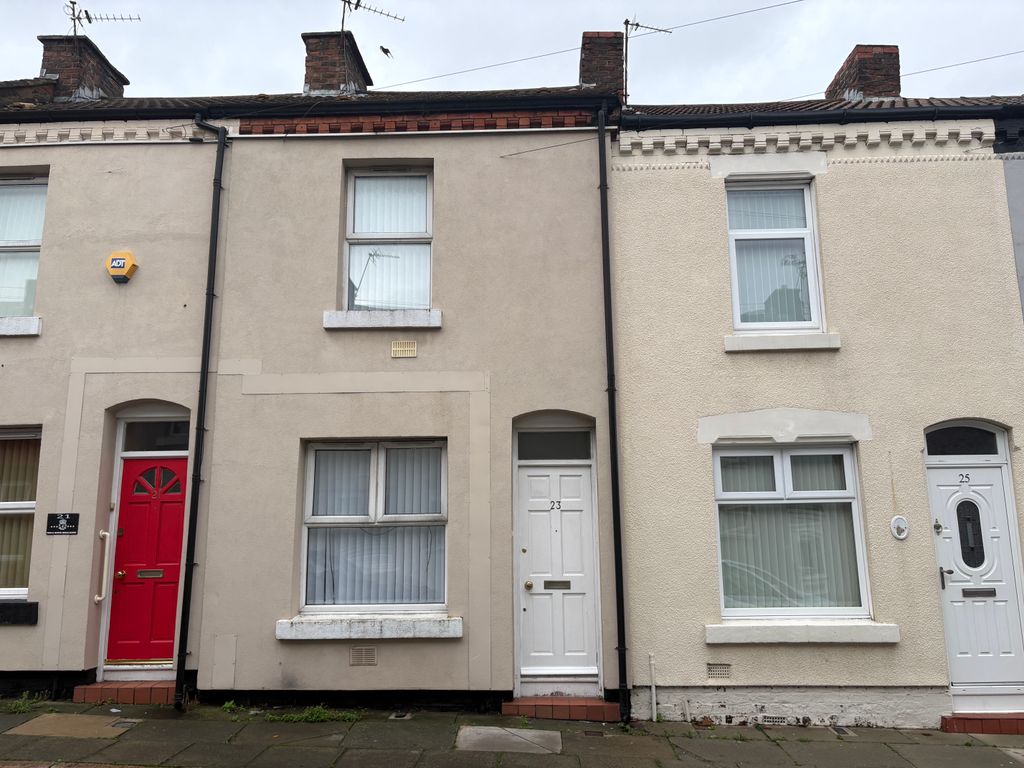 Property photo 1 of 8