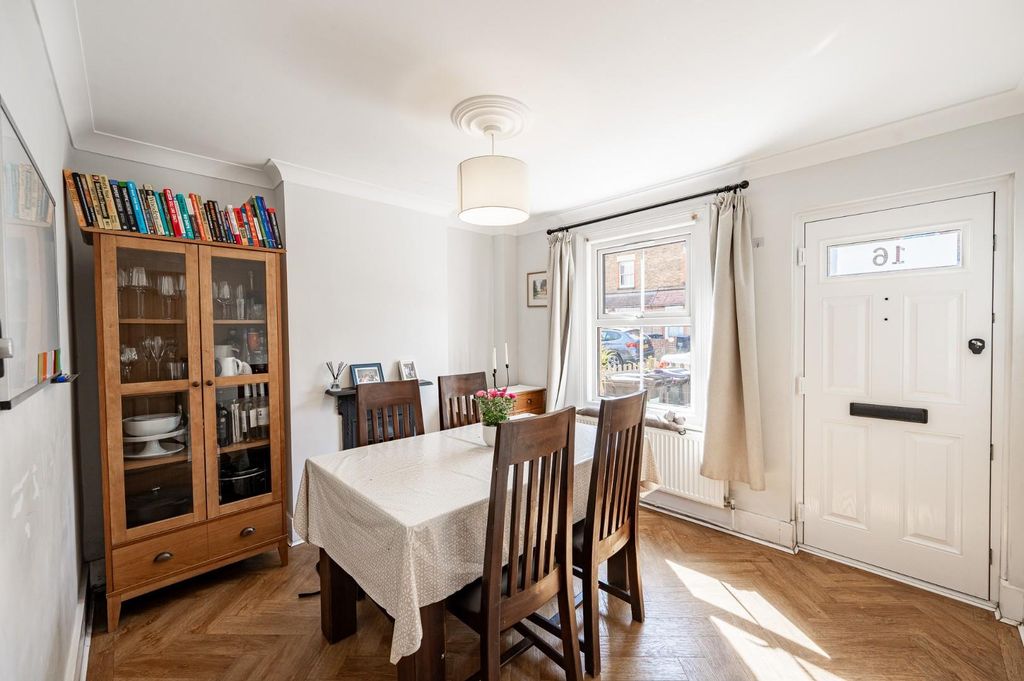 Property photo 3 of 15 Dining Room