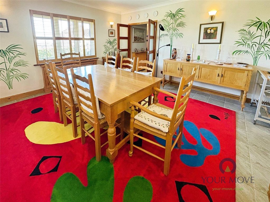 Property photo 2 of 23 Picture No. 44