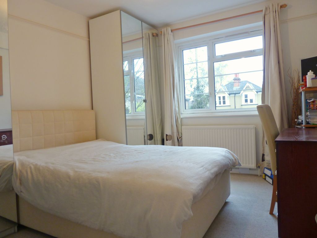 Property photo 3 of 4