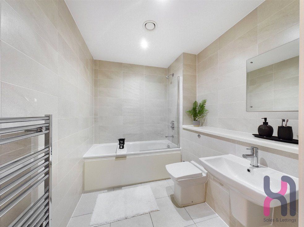 Property photo 2 of 16 Picture No. 02