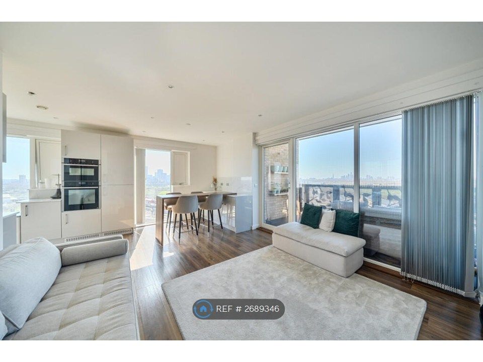 Property photo 2 of 25