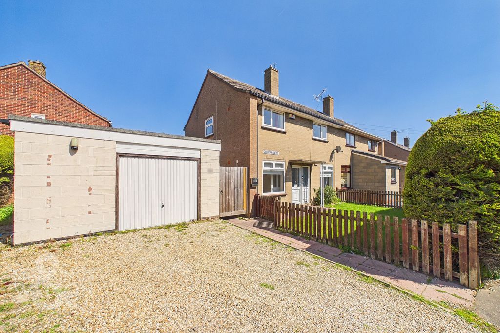 Property photo 1 of 24