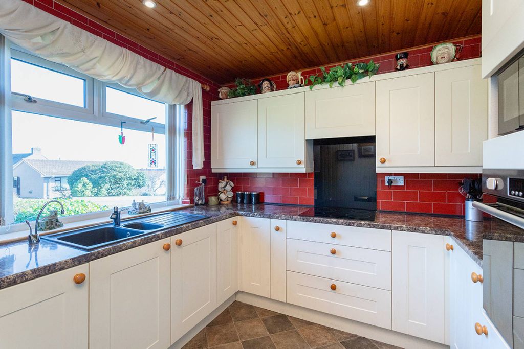 Additional image 7 of 2 bed bungalow for saleCameron Crescent, Windygates, Leven KY8