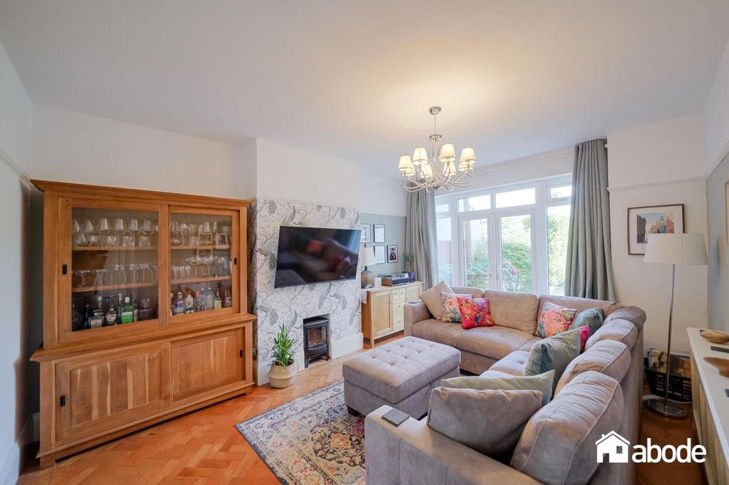 Property photo 3 of 49 Dsc03915-Hdr.Jpg