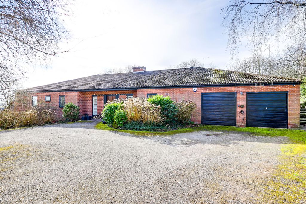 Property photo 1 of 45