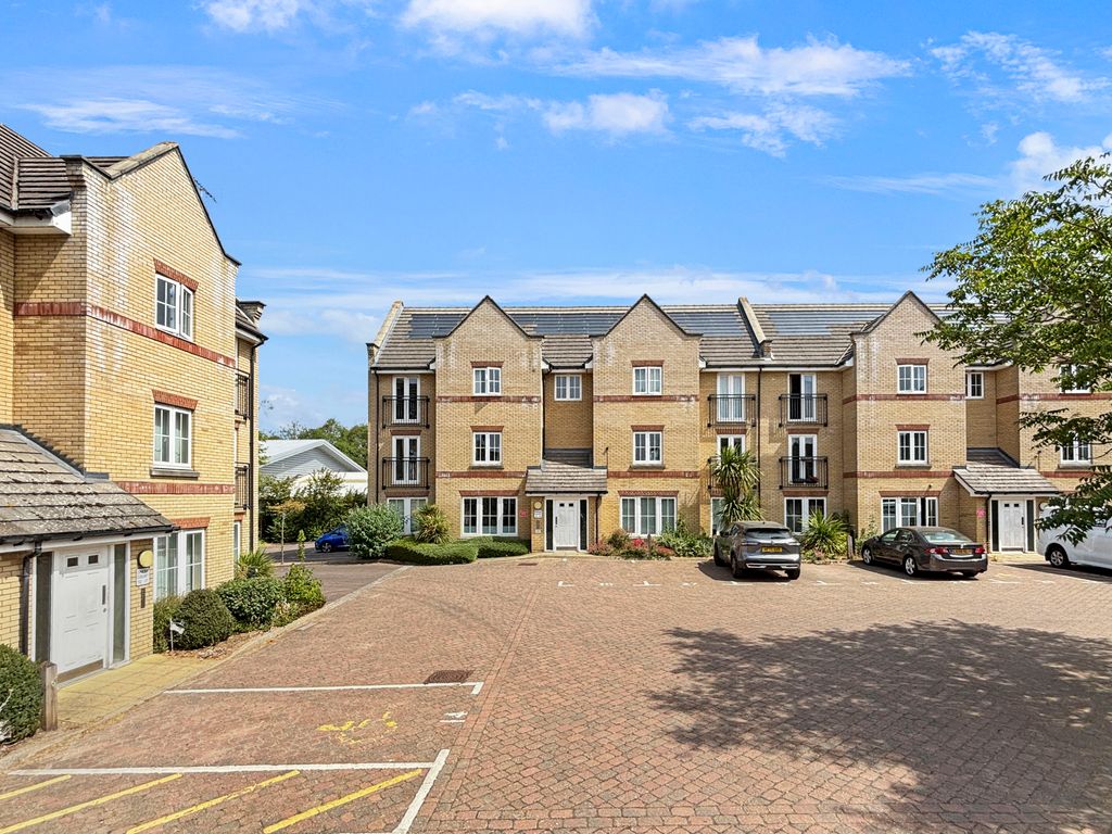 Property photo 1 of 17 000Fa9965F95A605E7d2E924c764Afc6B71c52Fd