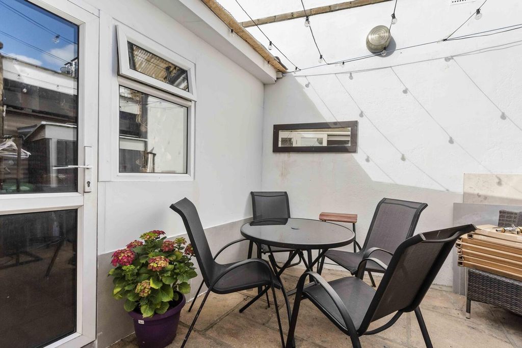Property photo 3 of 8 Patio