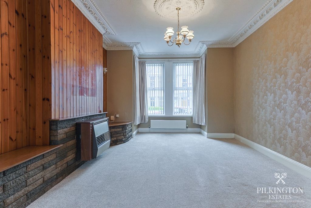 Property photo 3 of 16 5214844