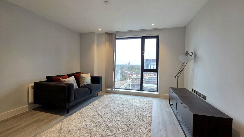 Property photo 3 of 12 Open Plan Living