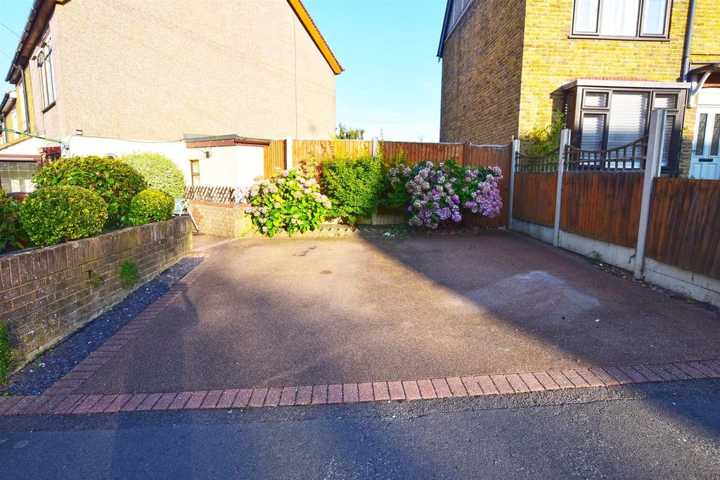 Property photo 2 of 17 Drive