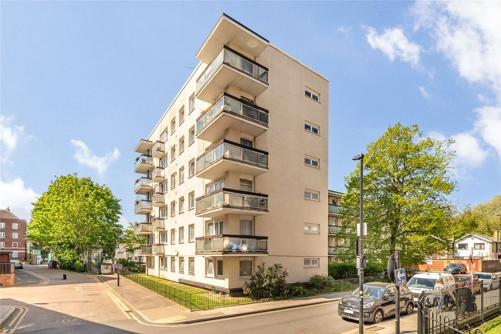 Property photo 1 of 9 Exterior