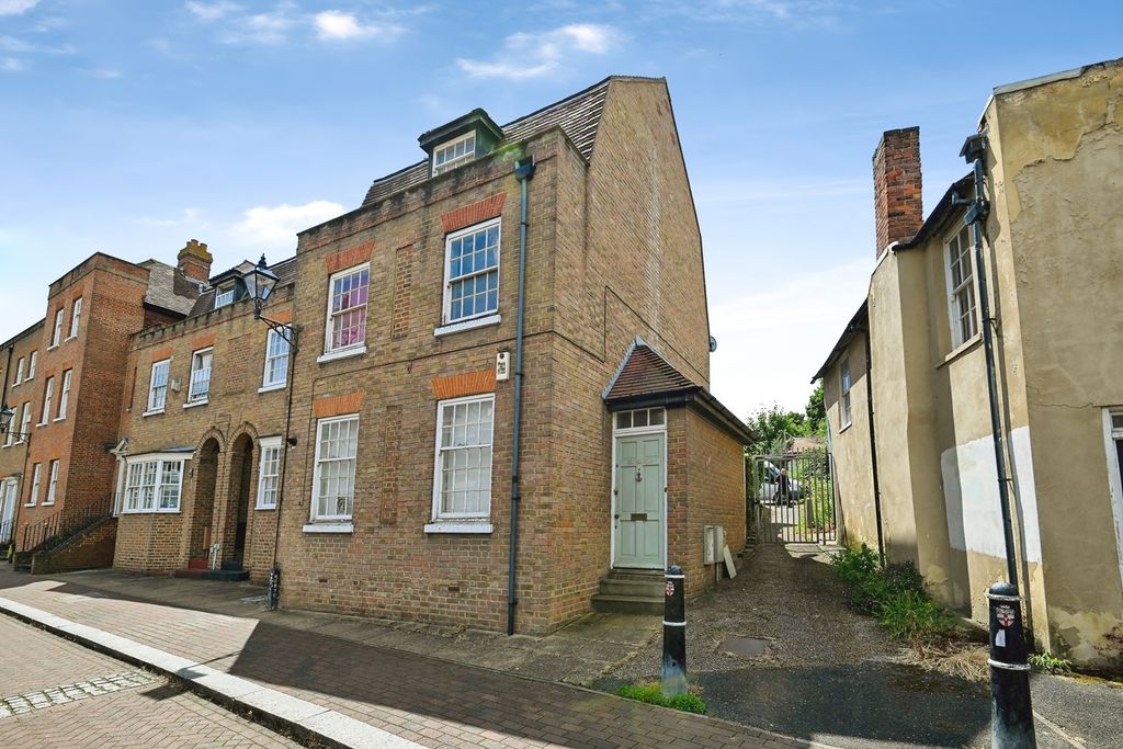 Property photo 1 of 16 Pbox-Img.Jpg