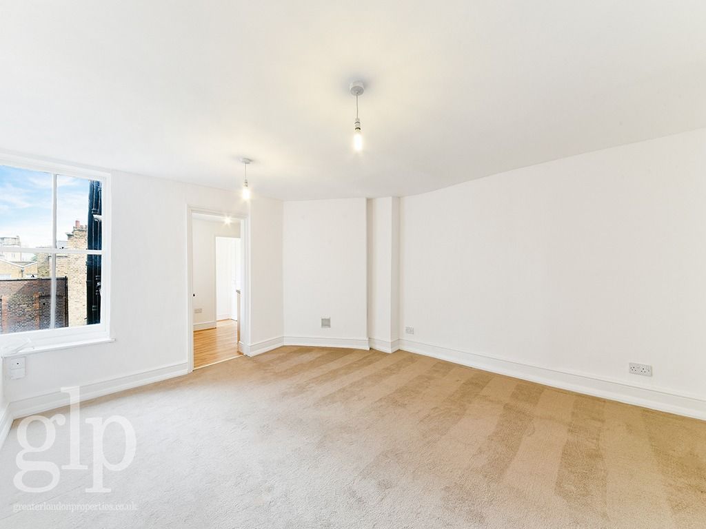 Property photo 2 of 12 2554393