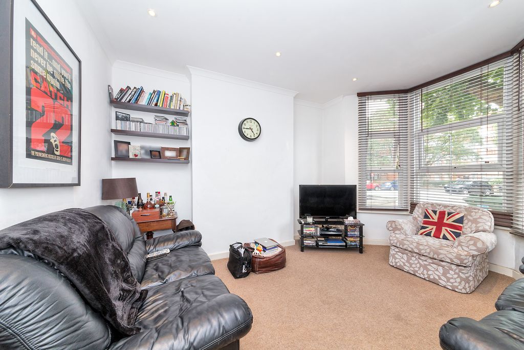 Property photo 3 of 21