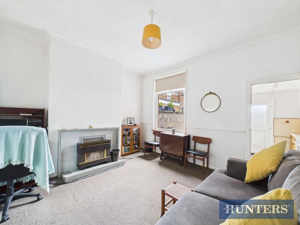 Property photo 3 of 11 Dining Room